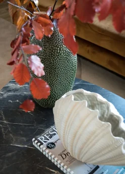 By On – Vase Shell