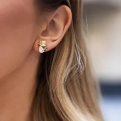 Caroline Svedbom Alisia Örhängen/ Greige Combo (Guld)