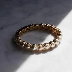 Caroline Svedbom Gia Stretch Armband Guld / Pearl