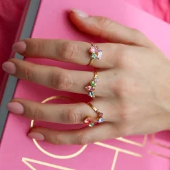 Caroline Svedbom Isa Ring / Pastel Combo (Guld)
