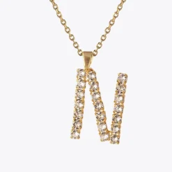 Caroline Svedbom Letter N Halsband / Crystal (Guld)