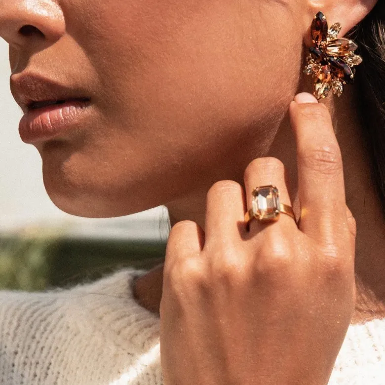 Caroline Svedbom Lydia Ring / Crystal (Guld)