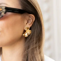 Caroline Svedbom Malva Örhängen Crystal – Guld