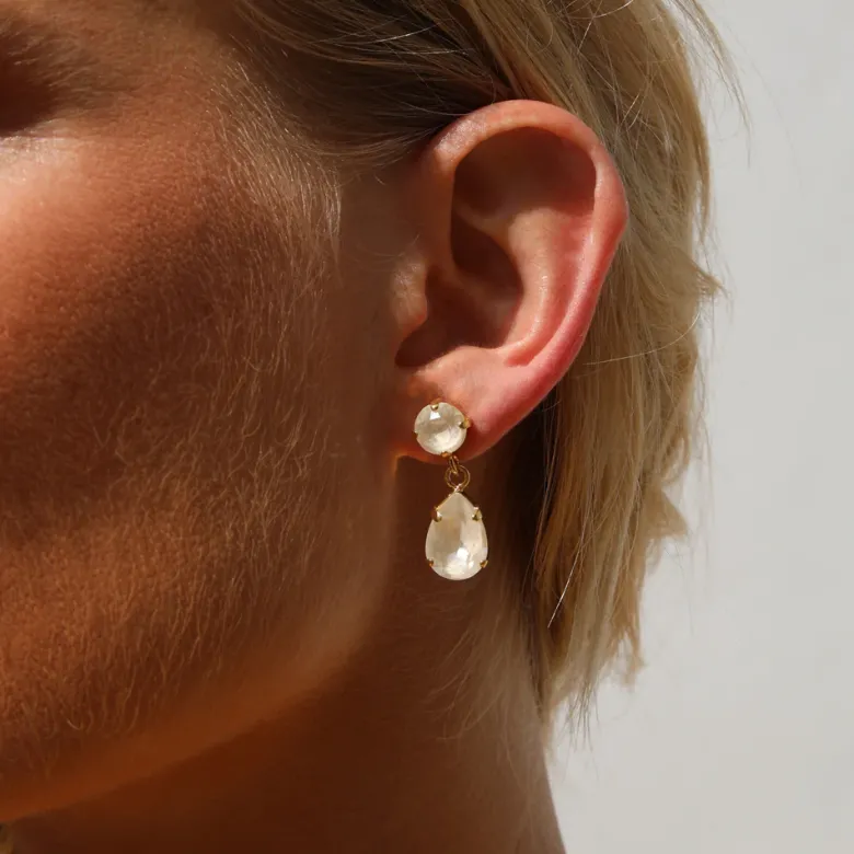Caroline Svedbom Mini Drop Örhängen/ Linen Ignite (Guld)