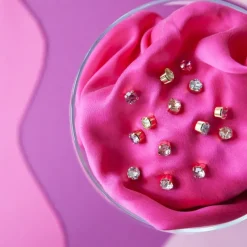 Caroline Svedbom Mini Stud Örhängen/ Chrysolite (Guld)