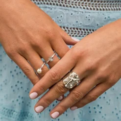 Caroline Svedbom Natti Ring Guld Pearl