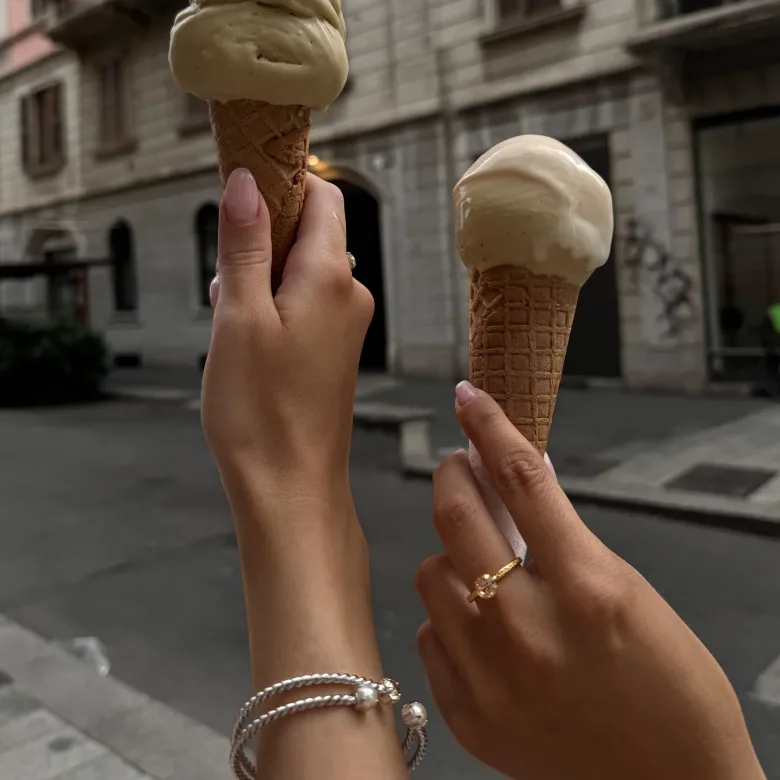 Caroline Svedbom Natti Ring / Golden Shadow (Rhodium)