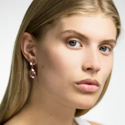 Caroline Svedbom Örhängen Classic Drop Vintage Rose (Guld)