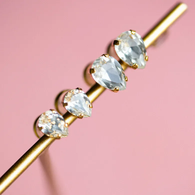 Caroline Svedbom Superpetite Drop Örhängen / Crystal (Guld)