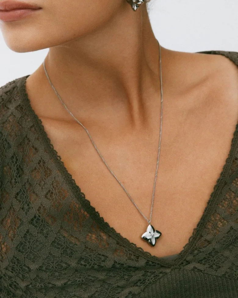 Edblad Scala Halsband L – Stål