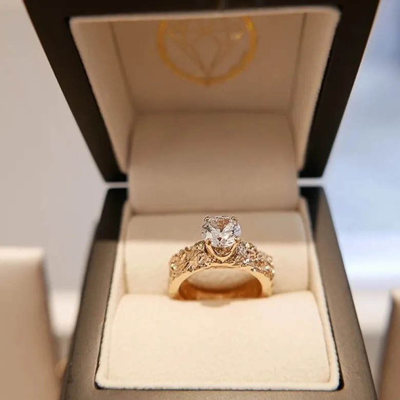 Emma Israelsson Princess Guld Ring Ring004