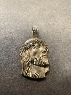 Jesus Hänge i 14K Guld JHG003