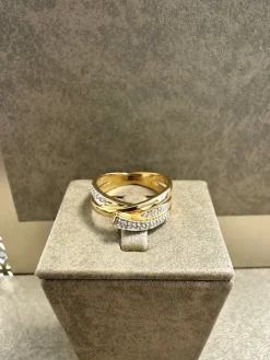 18K Guld – Diamant Ring – RBG039 ( Begagnad )