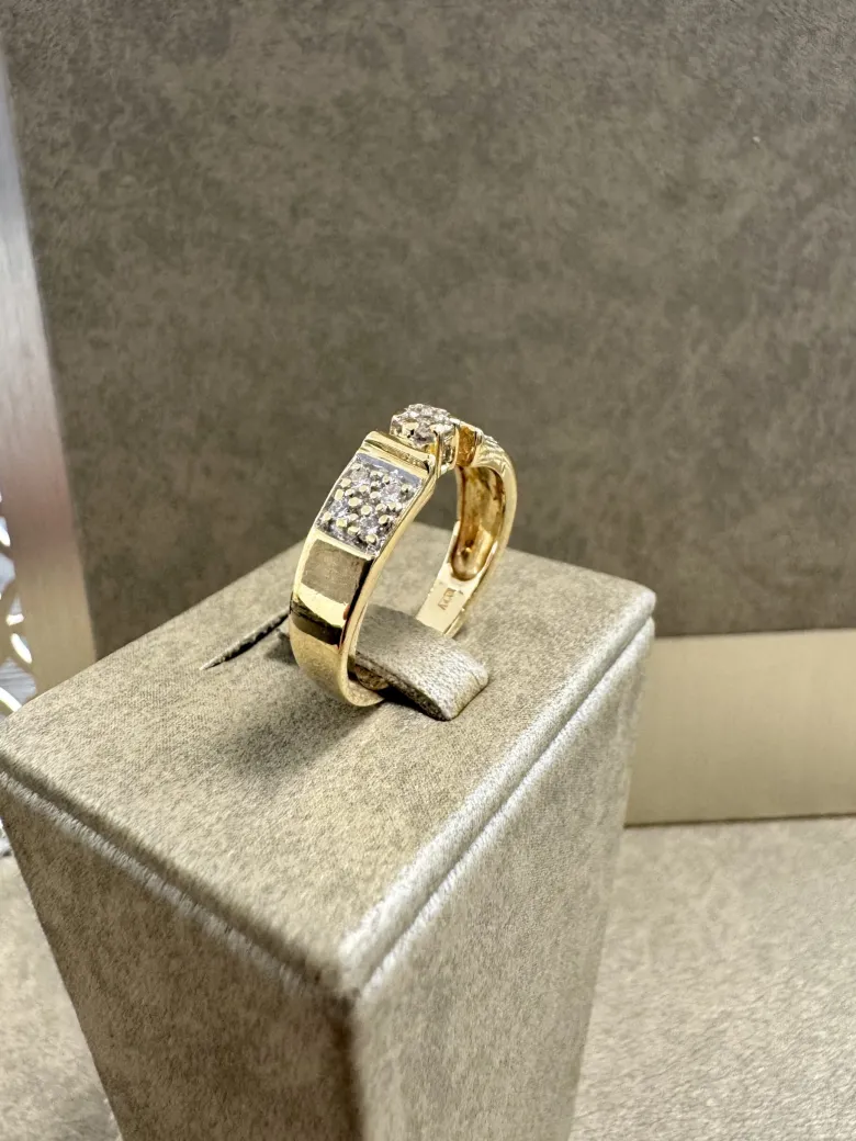 18K Guld – Solitär Ring – RBG043 ( Begagnad )