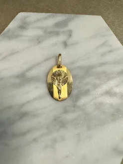 18K Guld Jesus Hänge – HBG041 ( Begagnad )