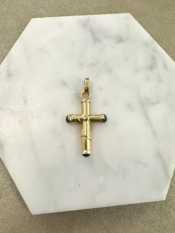 18K Guld Kors – KH021G