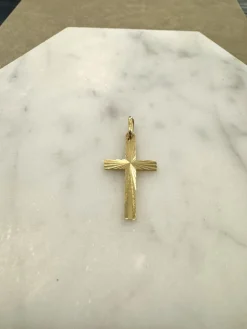 18K Guld Kors – KH026G