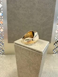 18K Klackring – RBG057 5,63 gram ( Begagnad )