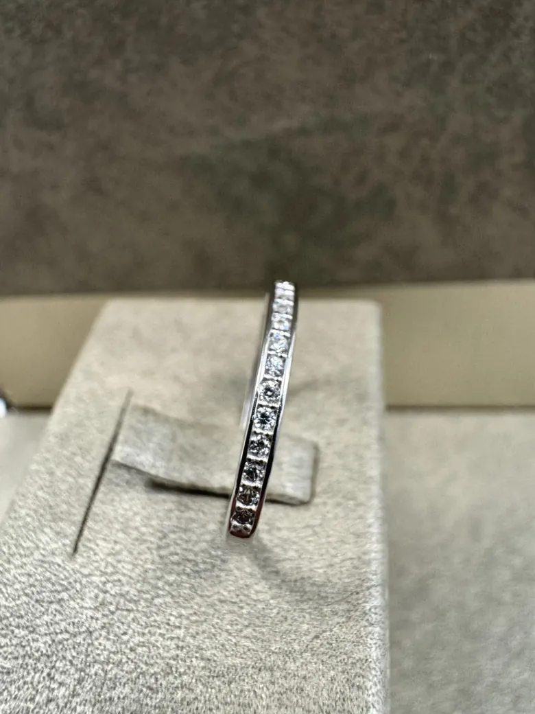 18K Vitguld Allians ring – RBG031 ( Begagnad )