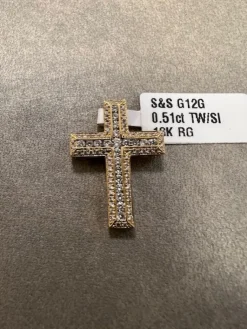 Kors i 18K Guld med 0.51ct TW/SI Diamanter – MSG12G