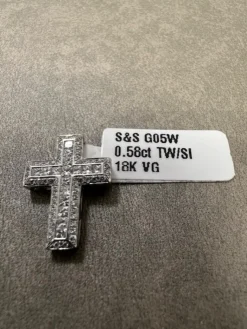 Kors i 18K Vitguld med 0.58ct TW/SI Diamanter – MSG05W