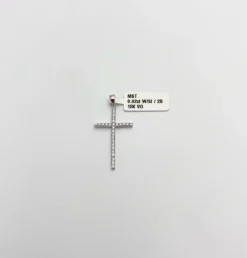 Kors i 18K Vitguld med 0.42ct W/SI Diamanter – MST002