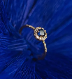 Lily and Rose Laurie Ring Guld – Sapphire (30705)