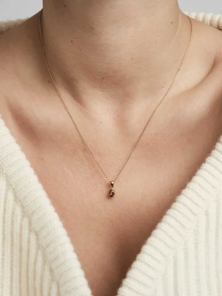 Mockberg Belle Halsband Guld – Coffee