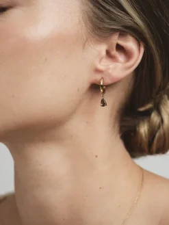 Mockberg Belle Hoops Örhängen Guld – Coffee