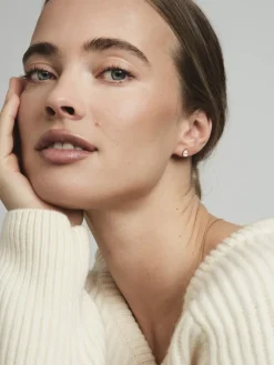 Mockberg Belle Studs Medium Guld