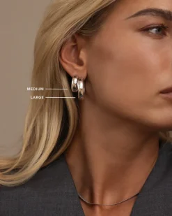 Mockberg Brave Medium Hoops Örhängen Silver