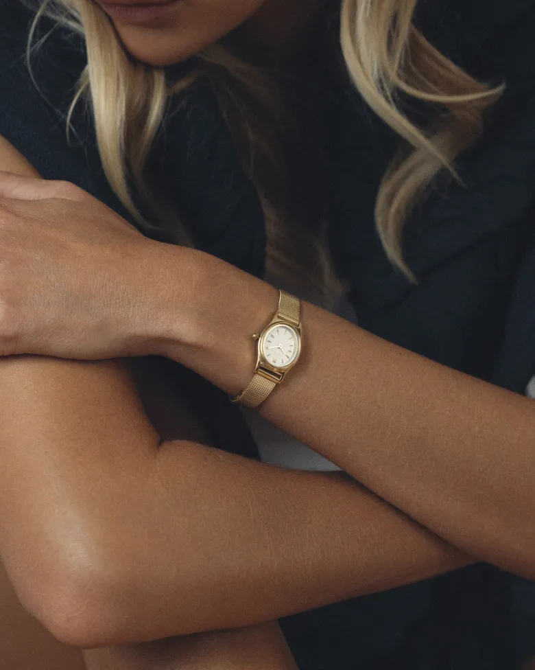 Mockberg Retro Mesh Gold Watch MB0253