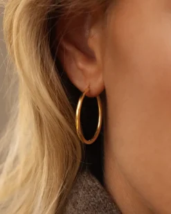 Mockberg Slim Large Hoops Örhängen Guld