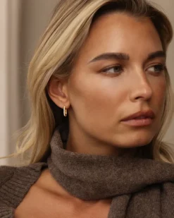 Mockberg Sparkle Small U-Hoops Örhängen Guld