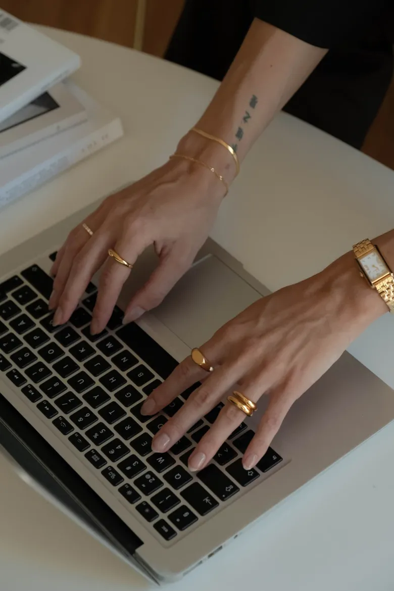 Mockberg Twirl Armband Guld