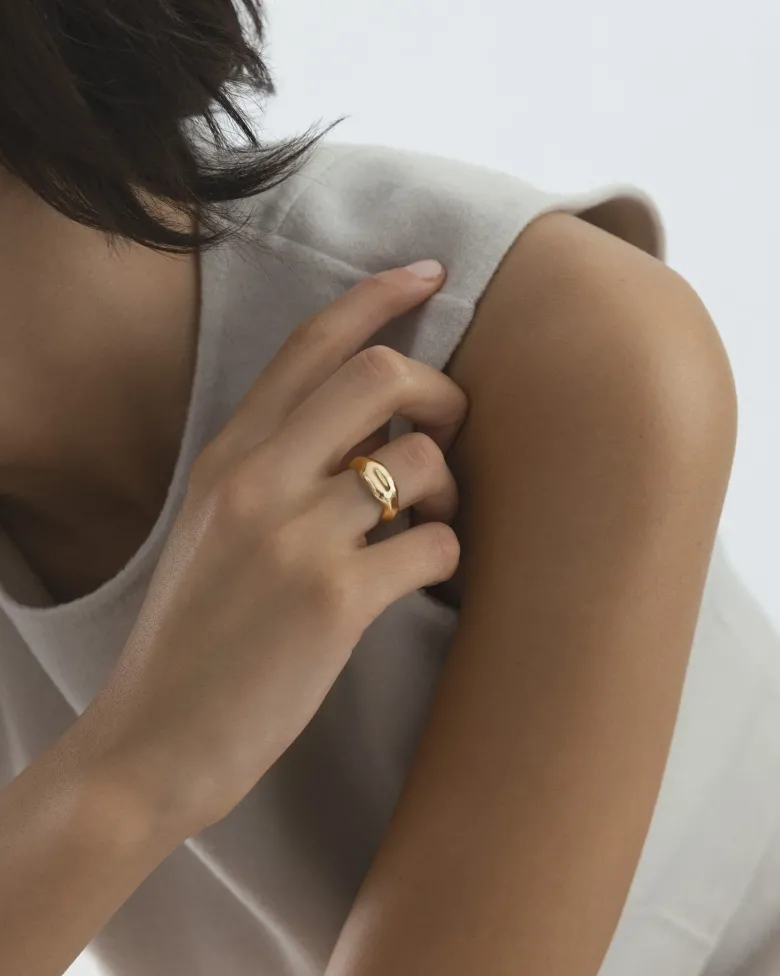 Mockberg Wavy Bolded Ring Guld