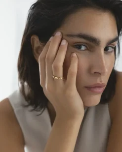 Mockberg Wavy Petite Ring Guld