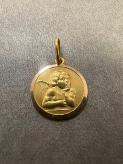 Ängel Hänge i 18K Guld AHG003