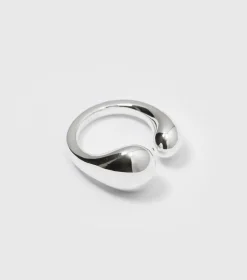 Syster P Bolded Drops Ring Silver