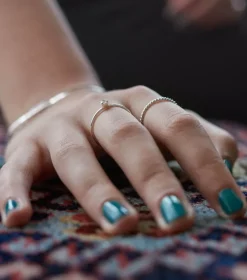 Syster P Tiny Twisted Ring Silver