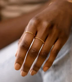 Syster P Tiny Ultrathin Ring Guld