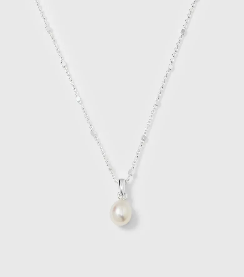Syster P Treasure Single Pearl Halsband Silver