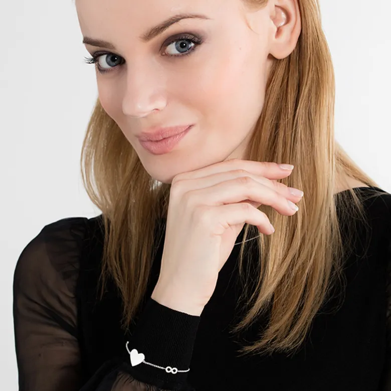 Thomas Sabo Armband tro, hopp och kärlek – A2050-881-7