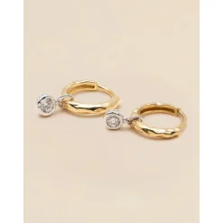 YLVA LI Essential Diamond Örhängen – Guld 8671