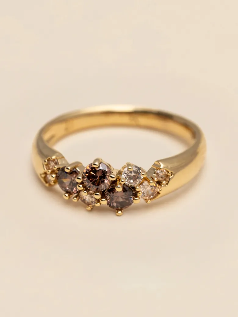 YLVA LI Meadow Ring Chestnut – Guld