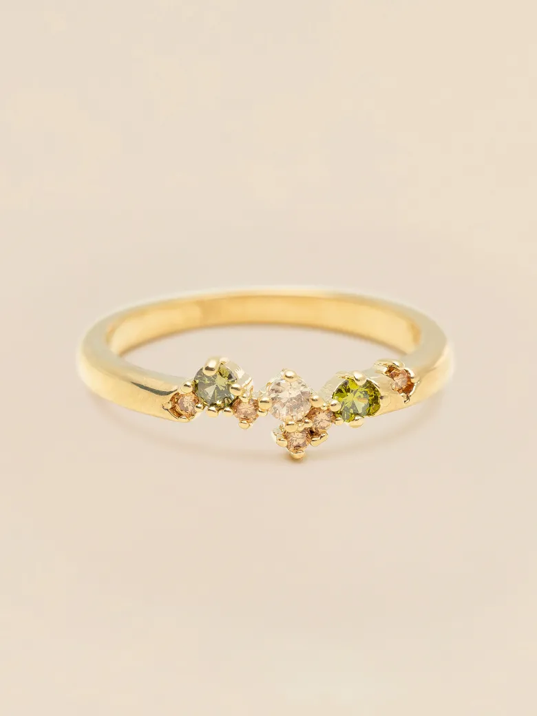 YLVA LI Petite Meadow Ring Peridot – Guld